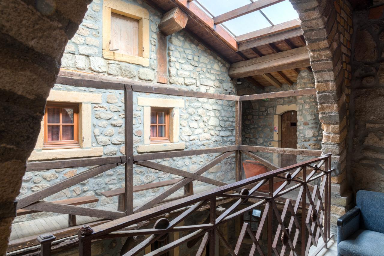 Aux Prisons De Montagny Bed & Breakfast Montagny  Dış mekan fotoğraf