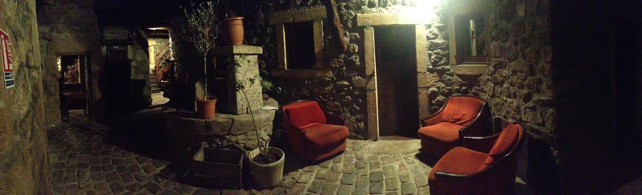 Aux Prisons De Montagny Bed & Breakfast Montagny  Dış mekan fotoğraf