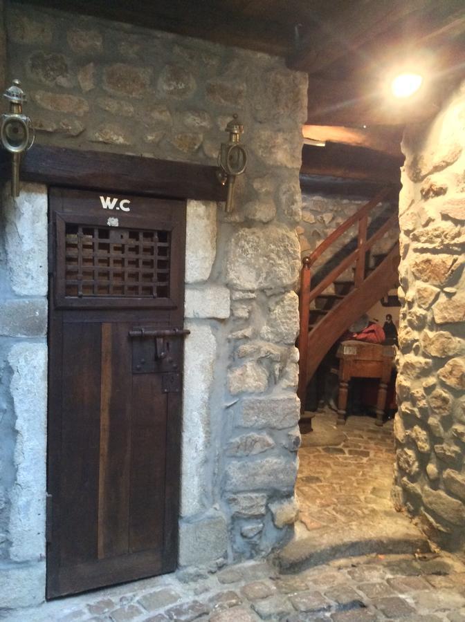 Aux Prisons De Montagny Bed & Breakfast Montagny  Dış mekan fotoğraf